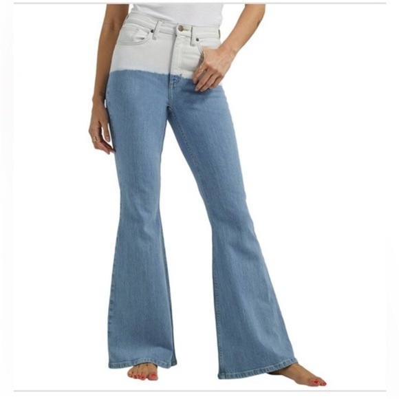 Lee Women’s Out to Sea High Rise ombre tie-dye effect Flare Jeans size 29x33 new - Picture 1 of 5